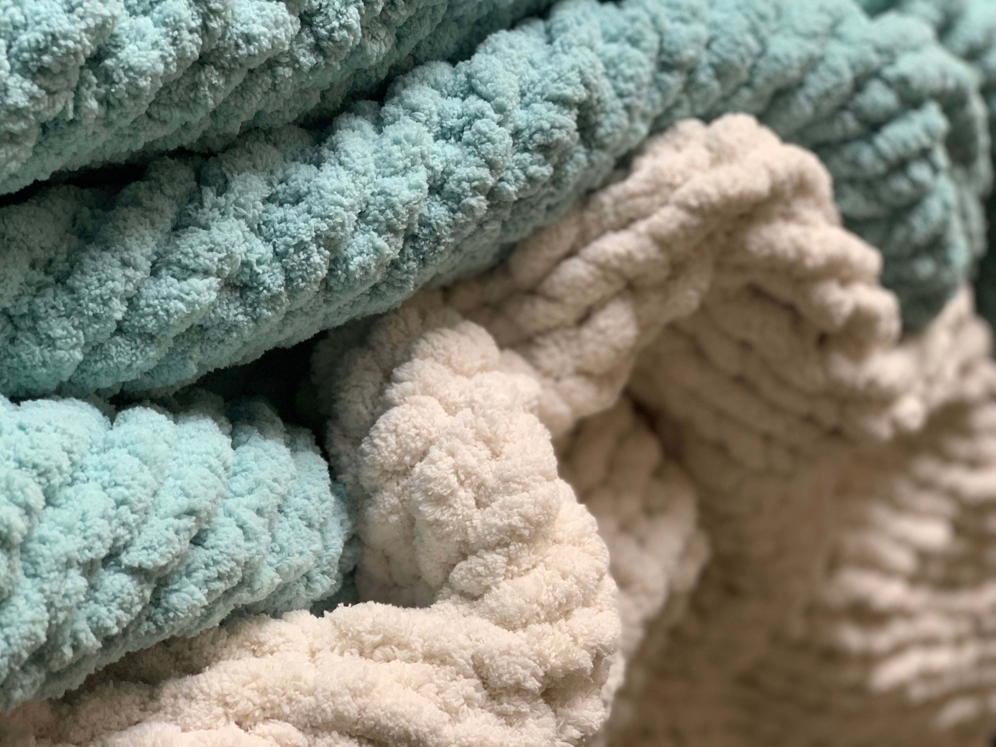 Woobie Velvet Chunky Knit Blanket